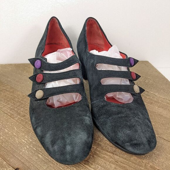 Pas de rouge Black suede shoes with triple strap colored buttons size 7.5 - Picture 2 of 8